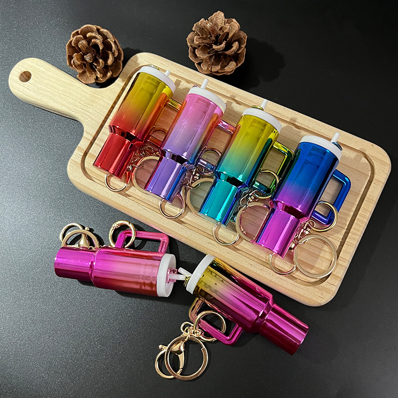 100 Pack Wholesale Stylish Gradient Mini Water Cup Plastic Keychain with Storage_GGblanks
