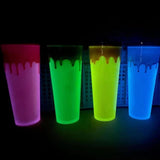 20 Pack 24oz Lava Glow In The Dark Plastic Cups with Coloful Lids and Straw Suitable for Halloween_GGblanks